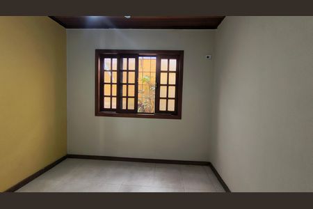 Casa de condomínio à venda com 160m², 5 quartos e 2 vagasQuarto 2
