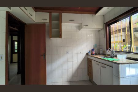 Casa de condomínio à venda com 160m², 5 quartos e 2 vagasCozinha
