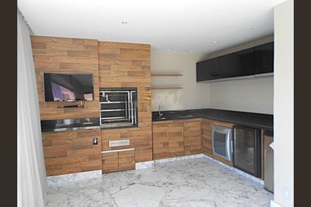 Apartamento à venda com 226m², 4 quartos e 4 vagas
