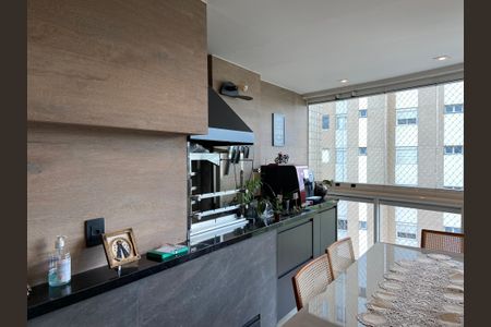 Apartamento para alugar com 200m², 3 quartos e 4 vagasCozinha 
