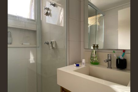 Apartamento para alugar com 200m², 3 quartos e 4 vagasBanheiro 3