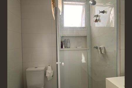 Apartamento para alugar com 200m², 3 quartos e 4 vagasBanheiro 3