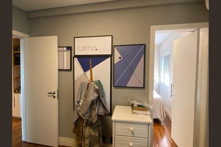 Apartamento para alugar com 200m², 3 quartos e 4 vagasEscritório