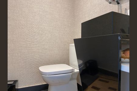 Apartamento para alugar com 200m², 3 quartos e 4 vagasLavabo