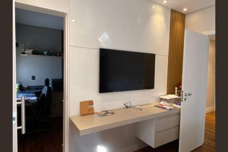 Apartamento para alugar com 200m², 3 quartos e 4 vagasSuíte 3