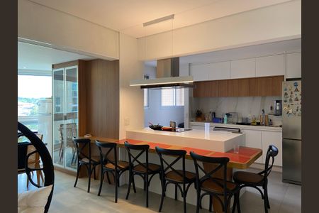 Apartamento para alugar com 200m², 3 quartos e 4 vagasCozinha 