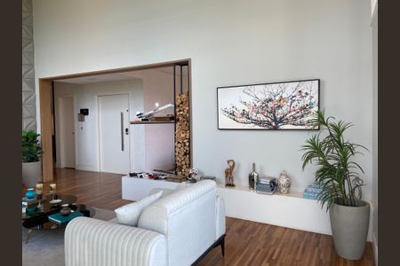Apartamento para alugar com 200m², 3 quartos e 4 vagasSala