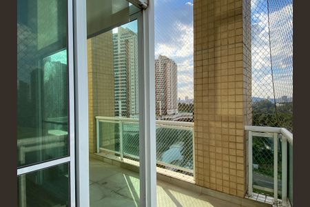 Apartamento para alugar com 200m², 3 quartos e 4 vagasVaranda da Sala