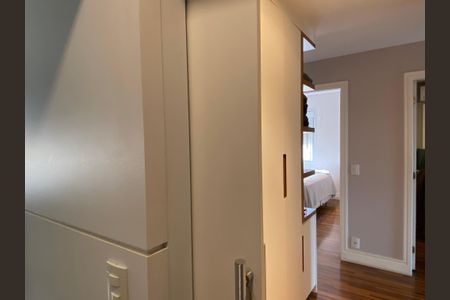 Apartamento para alugar com 200m², 3 quartos e 4 vagasHall dos quartos