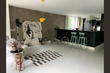 Casa à venda com 900m², 6 quartos e 7 vagas