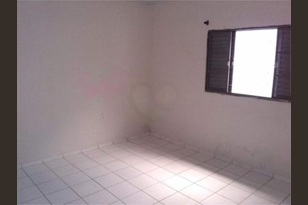Casa à venda com 3 quartos, 120m² em Vila Linda, Santo André