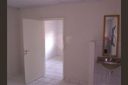 Casa à venda com 3 quartos, 120m² em Vila Linda, Santo André