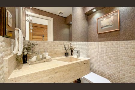 Apartamento à venda com 190m², 3 quartos e 5 vagas Apartamento à venda com 190m², 3 quartos e 5 vagasBanheiro