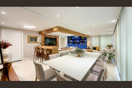 Apartamento à venda com 190m², 3 quartos e 5 vagas Apartamento à venda com 190m², 3 quartos e 5 vagasSala de Jantar