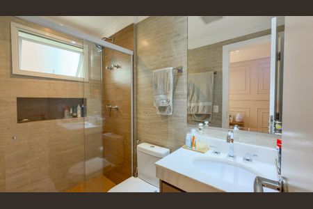 Apartamento à venda com 190m², 3 quartos e 5 vagas Apartamento à venda com 190m², 3 quartos e 5 vagasBanheiro