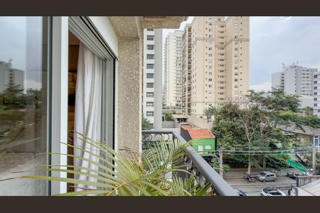 Apartamento à venda com 190m², 3 quartos e 5 vagas Apartamento à venda com 190m², 3 quartos e 5 vagasVaranda