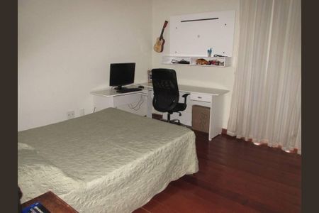 Casa à venda com 5 quartos, 552m² em Mangabeiras, Belo Horizonte