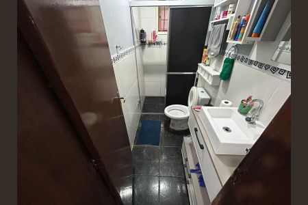 Casa à venda com 90m², 3 quartos e 1 vagaBanheiro