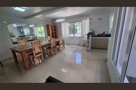 Casa à venda com 3 quartos, 400m² em Jardim Germania, São Paulo