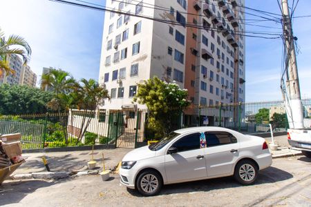 Apartamento à venda com 70m², 2 quartos e 1 vaga Apartamento à venda com 70m², 2 quartos e 1 vagaFachada