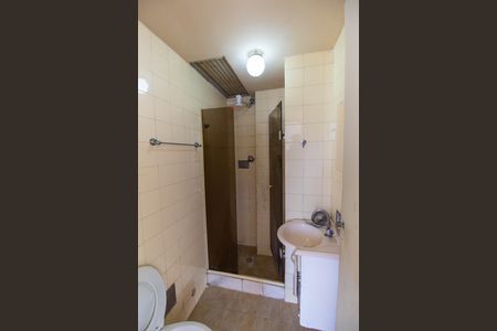Apartamento à venda com 70m², 2 quartos e 1 vaga Apartamento à venda com 70m², 2 quartos e 1 vagaBanheiro