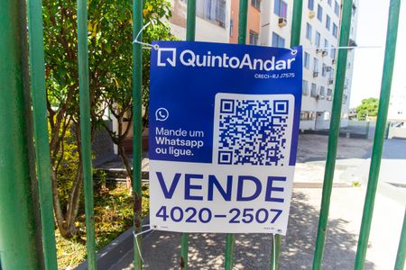 Apartamento à venda com 70m², 2 quartos e 1 vaga Apartamento à venda com 70m², 2 quartos e 1 vagaPlaca