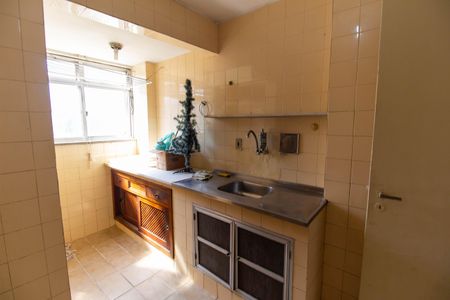 Apartamento à venda com 70m², 2 quartos e 1 vaga Apartamento à venda com 70m², 2 quartos e 1 vagaCozinha