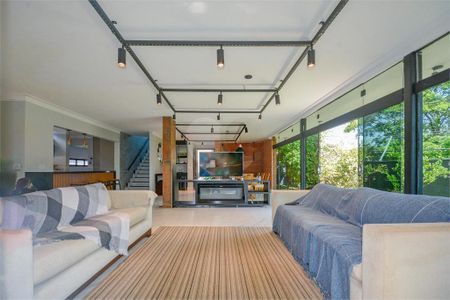 Casa à venda com 5 quartos, 300m² em Retiro Morumbi, São Paulo