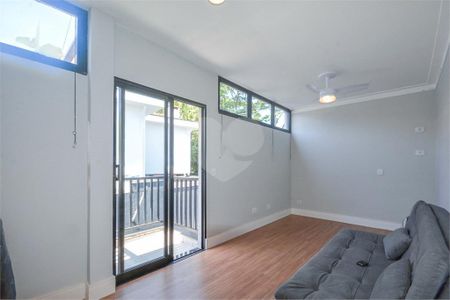 Casa à venda com 5 quartos, 300m² em Retiro Morumbi, São Paulo