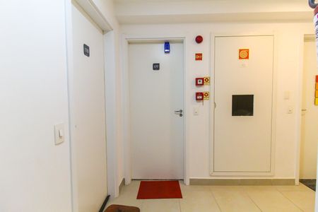 Apartamento para alugar com 42m², 2 quartos e 1 vagaHall