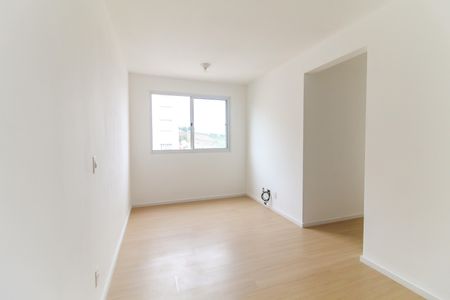 Sala de apartamento para alugar com 2 quartos, 42m² em Jardim Helian, São Paulo