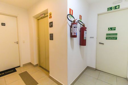 Apartamento para alugar com 42m², 2 quartos e 1 vagaHall
