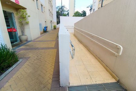 Apartamento para alugar com 42m², 2 quartos e 1 vagaÁrea comum