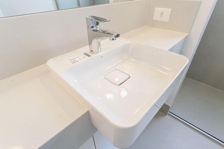 Apartamento à venda com 121m², 3 quartos e 3 vagasBanheiro da Suíte 2