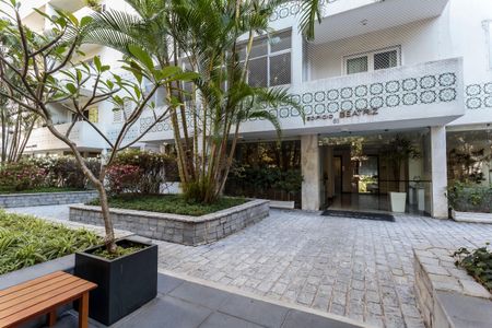 Apartamento à venda com 121m², 3 quartos e 3 vagasFachada