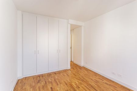 Apartamento à venda com 121m², 3 quartos e 3 vagasSuíte 2
