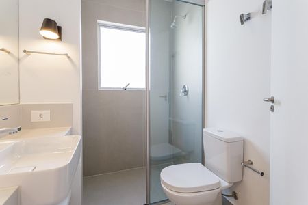 Apartamento à venda com 121m², 3 quartos e 3 vagasBanheiro da Suíte 2