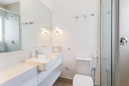 Apartamento à venda com 121m², 3 quartos e 3 vagasBanheiro da Suíte 1