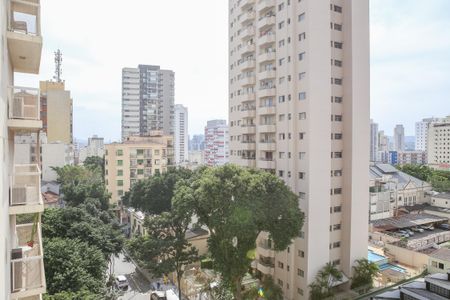 Apartamento para alugar com 27m², 1 quarto e sem vaga Apartamento para alugar com 27m², 1 quarto e sem vagaVista da Sala e Cozinha