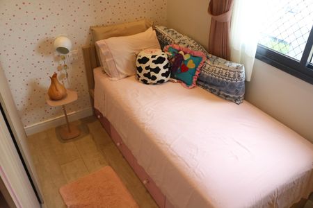 Apartamento à venda com 90m², 3 quartos e 2 vagasQuarto 2