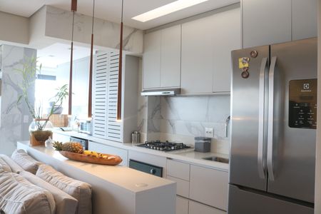 Apartamento à venda com 90m², 3 quartos e 2 vagasCozinha e Área de Serviço