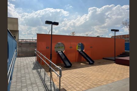 Apartamento à venda com 90m², 3 quartos e 2 vagasÁrea comum - Playground