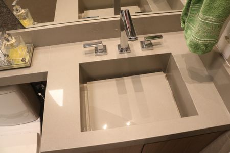 Apartamento à venda com 90m², 3 quartos e 2 vagasBanheiro 1