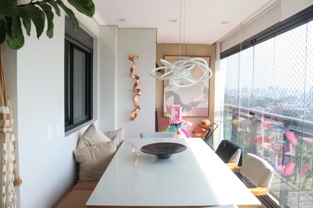 Apartamento à venda com 90m², 3 quartos e 2 vagasVaranda gourmet