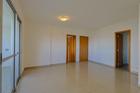 Apartamento para alugar com 115m², 3 quartos e sem vaga