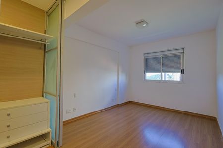 Apartamento para alugar com 115m², 3 quartos e sem vaga