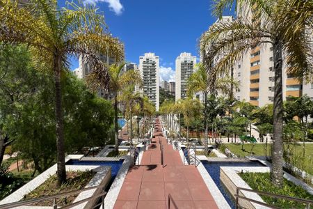 Apartamento para alugar com 115m², 3 quartos e sem vaga