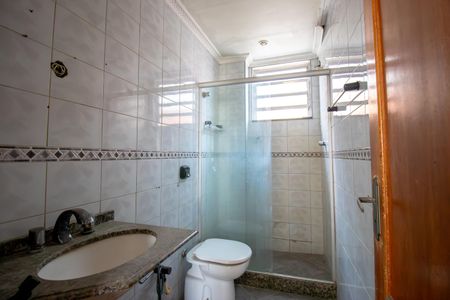 Apartamento para alugar com 95m², 2 quartos e sem vagaBanheiro