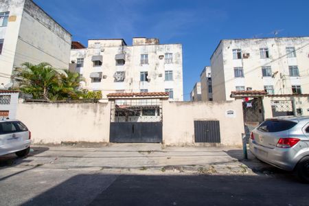 Apartamento para alugar com 95m², 2 quartos e sem vagaFachada