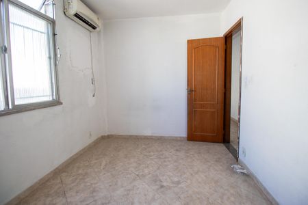 Quarto 1 de apartamento para alugar com 2 quartos, 95m² em Olaria, Rio de Janeiro